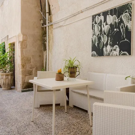 Il Giardino Di Lucia *